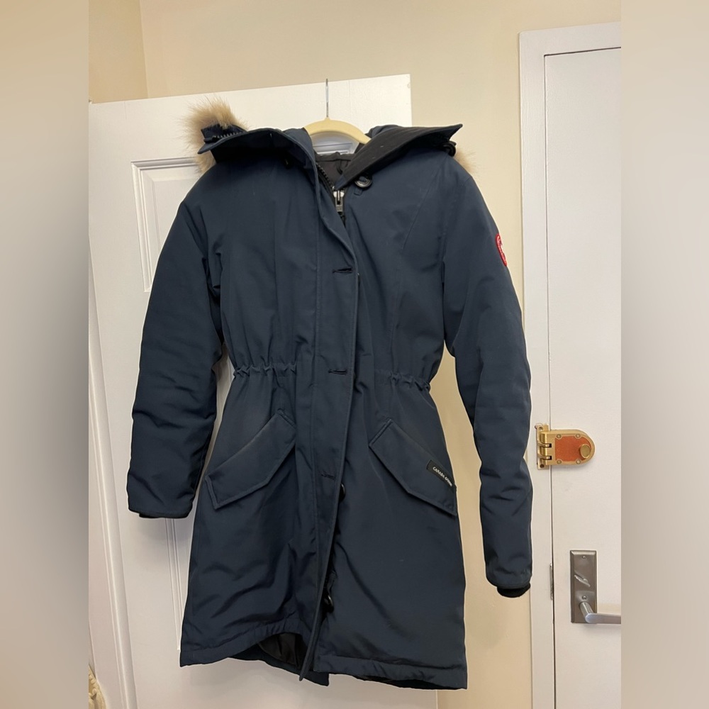 Canada Goose womens Rossclair parka size small ink blue